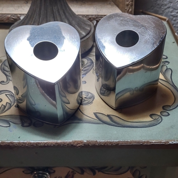 Pair of Vintage Stainless Steel Heart Shaped Votive & Taper Candle Holders🕯️ - Picture 8 of 16